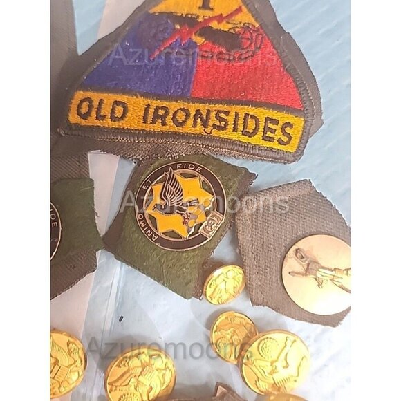 Lot of Military Used Patches Pins, Ribbons Tactical Cheverons - Picture 6 of 9